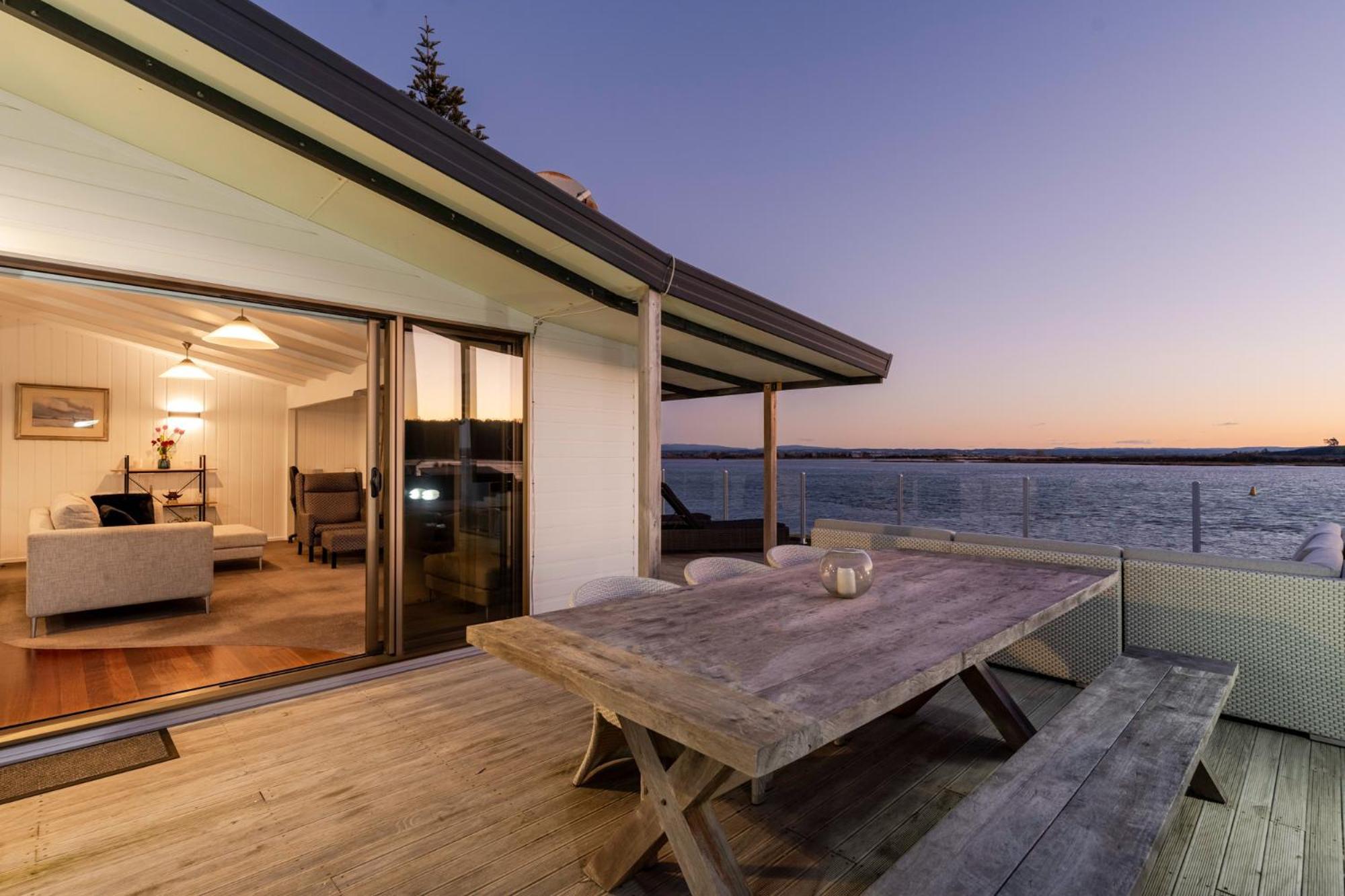 Pukehina Estuary Sunset Views Holiday Home Eksteriør bilde
